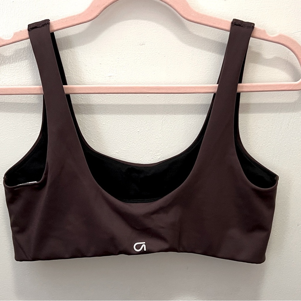 Gapfit exercise top, size medium, wine color